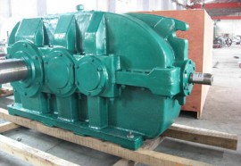 ZQD系列漸開(kāi)線(xiàn)圓柱齒輪減速機(jī)